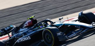 Hamilton il più veloce nel venerdì di libere in Bahrain