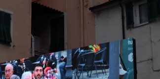 Festival di Sanremo: gli studenti del Liceo Cassini ieri insieme a Rdsnetx in piazza Muccioli (Foto)