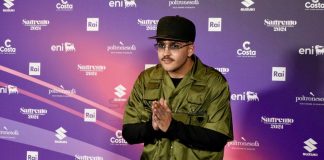 Geolier in testa alla classifica di Sanremo 2024: “Ho fatto quello che volevo fare, portare il napoletano all’Ariston”
