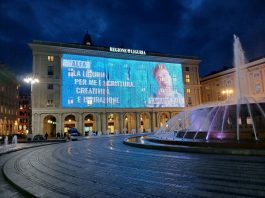 Sanremo 2024: sul maxischermo di piazza De Ferrari le frasi dedicate dai cantanti alla Liguria