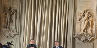 Alec Ross: “130 miliardi di investimenti in IA nel 2024 insufficienti”