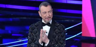 Sanremo 2024, Amadeus si commuove: “Sento che mi devo fermare”