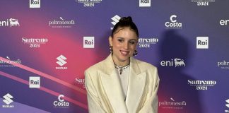 Sanremo 2024, Angelina Mango e la canzone speciale: “Omaggio elegante a papà”