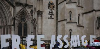 Julian Assange, attesa sentenza su estradizione in Usa