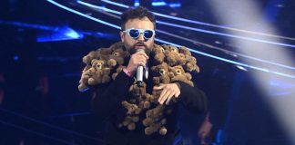 Sanremo 2024, Dargen D’Amico e l’appello: “Cessate il fuoco”