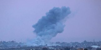 Gaza, Israele assedia Khan Younis: blitz forze speciali in ospedale Nasser