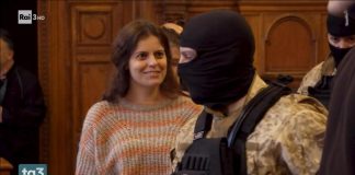 Ilaria Salis, il diario dal carcere: “Mi trattano da mostro”