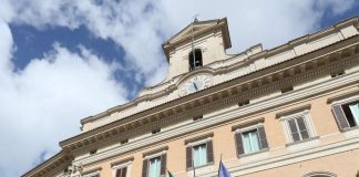 Terzo mandato, Lega battuta in Senato. Fdi e Fi bocciano emendamento: “Nessun dramma”