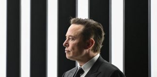 Musk: “Basta aiuti Usa a Ucraina, Putin non perderà guerra”
