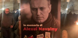 Navalny, fiaccolata in Campidoglio: Schlein: “Qui per libertà, regime russo colpevole”