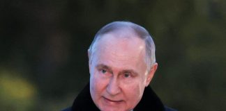 Putin: “Russia a un passo dal vaccino contro il cancro”