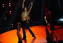 Roberto Bolle lascia senza fiato con il suo Bolero: l’étoile brilla sul palco dell’Ariston