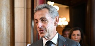Francia, Nicolas Sarkozy condannato per “finanziamento illecito”