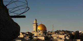 Israele limita accesso a Spianata moschee, Hamas invita a mobilitazione