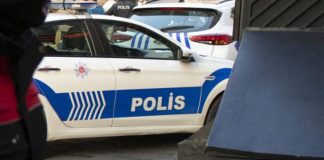 Turchia, uomo armato e pro Gaza prende ostaggi in fabbrica Usa