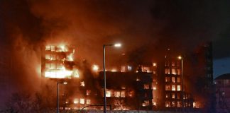 Valencia, maxi incendio in un condominio: almeno 4 morti e 20 dispersi