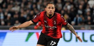 Lazio-Milan 0-1, gol di Okafor nel finale. Tre espulsi tra biancocelesti