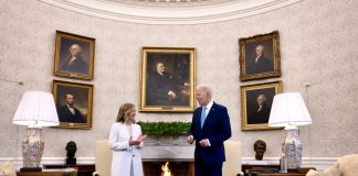 Meloni a Biden “G7 concreto, in Medio Oriente sostegno a mediazione Usa”