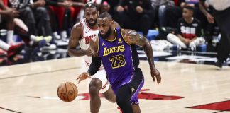 I Lakers travolgono Atlanta, Golden State al tappeto