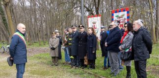 Una nuova pianta nel Giardino dei Giusti di Bosco Virgiliano