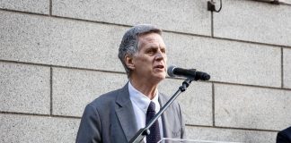 Anpi Milano, presidente si dimette: “Non sono d’accordo con linea nazionale su Palestina”