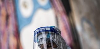 Covid “può aver avuto origine in laboratorio”, il nuovo studio shock