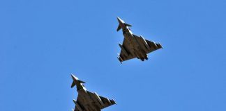 Caccia italiani intercettano aerei russi in volo sul Baltico