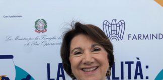 Roccella: “In Italia più facile abortire che partorire”