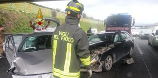 Incidente autostrada A1 oggi, 3 feriti nello scontro