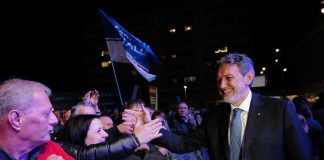 Abruzzo, Marsilio fa il bis: “Pagina di storia, campo largo non è futuro”