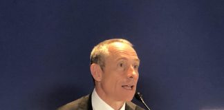 Poste, Del Fante: “Piano in continuità con precedente”