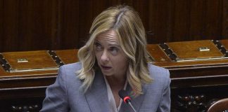 Meloni a opposizioni: “Ragazzi vi vedo nervosi”. Clima rovente alla Camera