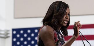 Super Tuesday, Michelle Obama: “Sostengo Biden, non mi candido”