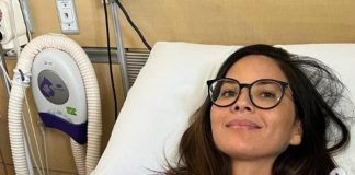 Olivia Munn e la malattia: “Operata 4 volte per cancro al seno”