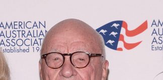 Rupert Murdoch si sposa a 93 anni, è il quinto matrimonio