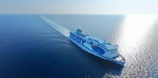 Moby, i 2 traghetti più grandi nel mondo insieme in linea fra Livorno e Olbia