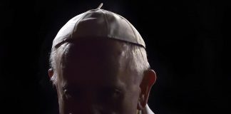 Via Crucis, le meditazioni scritte dal Papa: “La sofferenza con Dio non ha l’ultima parola”