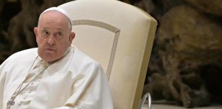 Papa Francesco: “Rinuncia? Ipotesi lontana, ma forse qualcuno ci ha sperato”