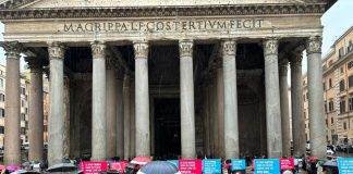 Flash mob Pro Vita Famiglia ‘per difendere bambini in grembo materno’