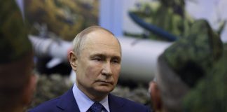 “Russia sapeva della minaccia Isis”, le responsabilità di Mosca nel dossier degli 007