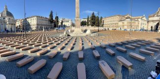 Morti sul lavoro, sit in shock della Uil: mille bare in piazza. Caparelli: “Serve un patto per la salute”