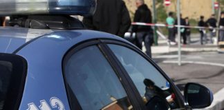 Omicidio a Firenze, 19enne accoltellato in strada vicino alla stazione
