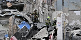 Ucraina, attacco russo su vasta scala: Polonia e alleati attivano aerei