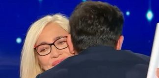 Max Giusti fa commuovere Mara Venier: “Sei un leone ma anche i leoni nella giungla si stancano”