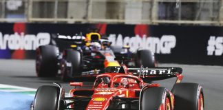 Gp Arabia Saudita, la gara in diretta: Verstappen in fuga con Red Bull