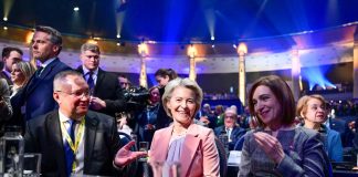 Von der Leyen: “Populisti vogliono distruggere Ue, non glielo permetteremo”