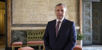 Scuola, ambasciatore Ucraina: “Preoccupa disinformazione russa in libri di testo italiani”