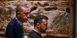 Zelensky in Turchia, Erdogan: “Pronti a ospitare vertice Mosca-Kiev”