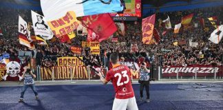 Roma-Lazio, Mancini e la bandiera: il video infiamma X