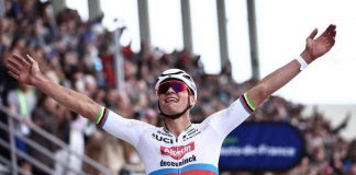 Parigi-Roubaix, vince Van der Poel